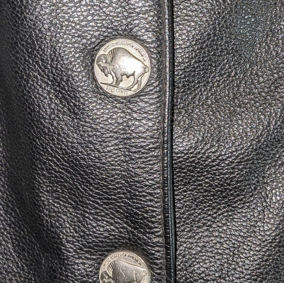 Blk Leather Biker Vest (L) - Picture 2 of 7